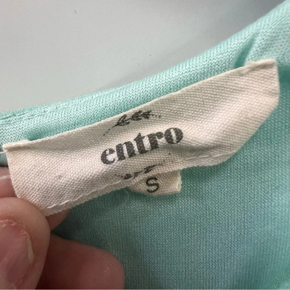 Entro Boutique Mint Ruffle Back Dress with Pockets and Racer Back Size Small - Picture 3 of 8